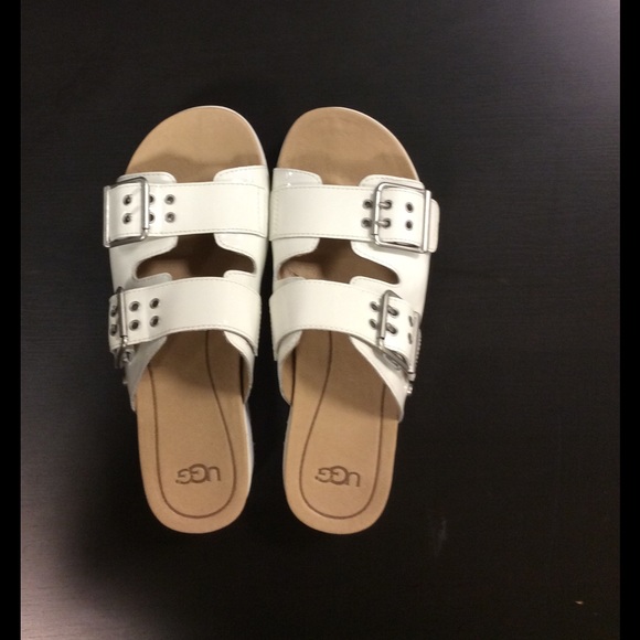 ugg cammie sandals